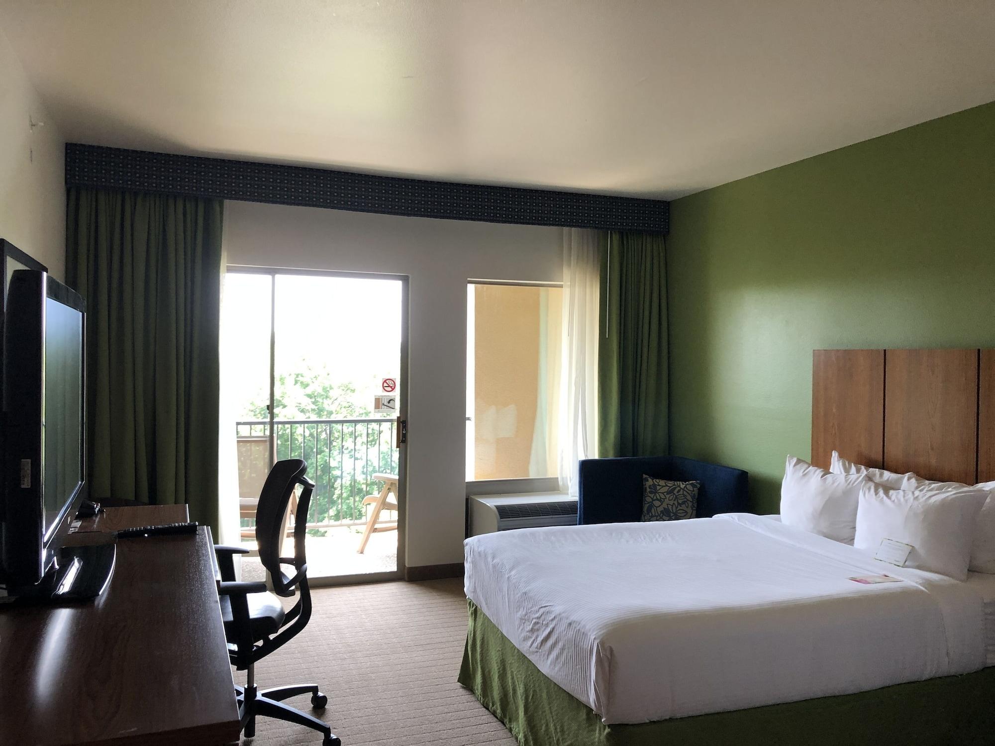 Sol Cypress, San Antonio, A Marriott Tribute Portfolio Hotel Exterior photo