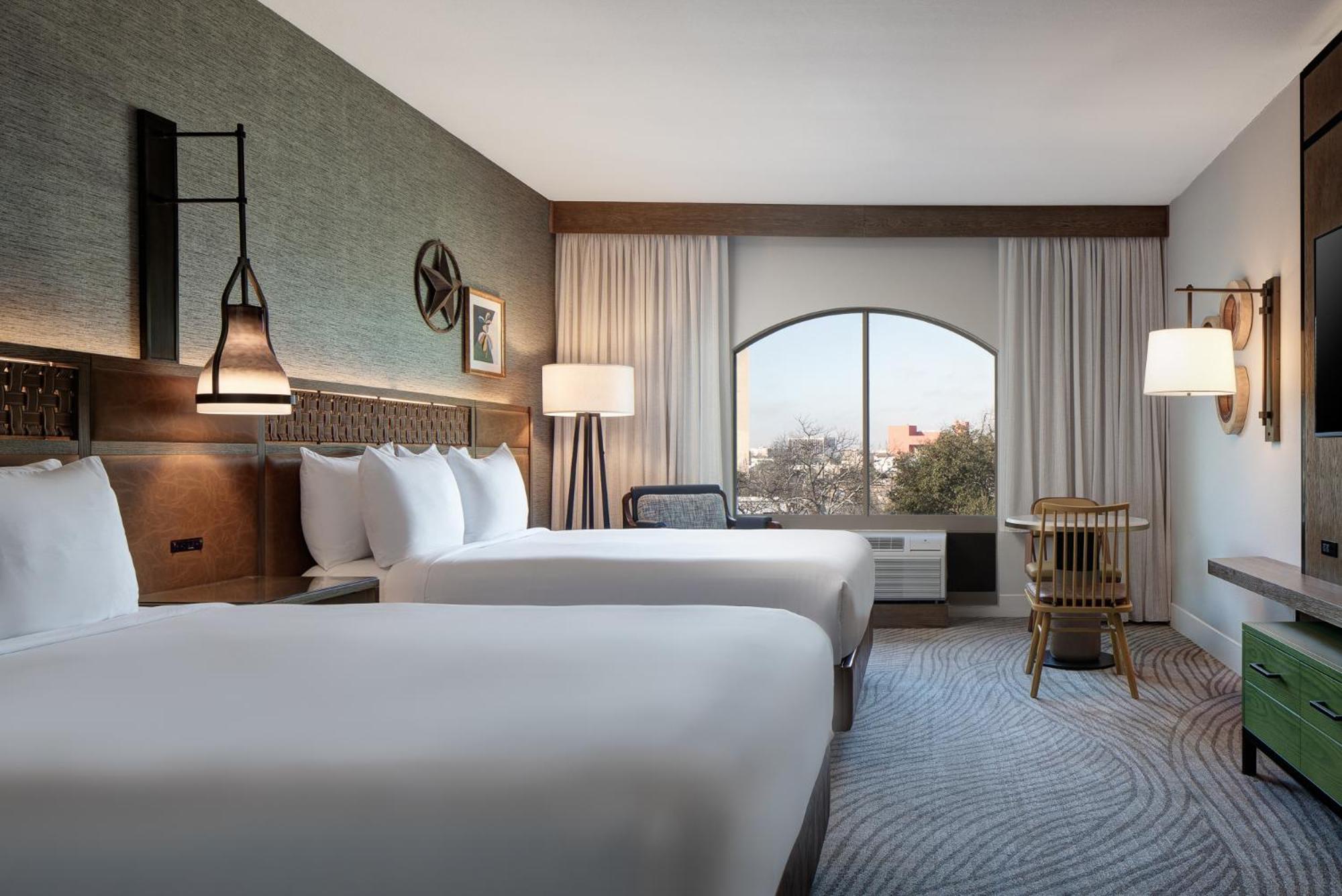 Sol Cypress, San Antonio, A Marriott Tribute Portfolio Hotel Exterior photo